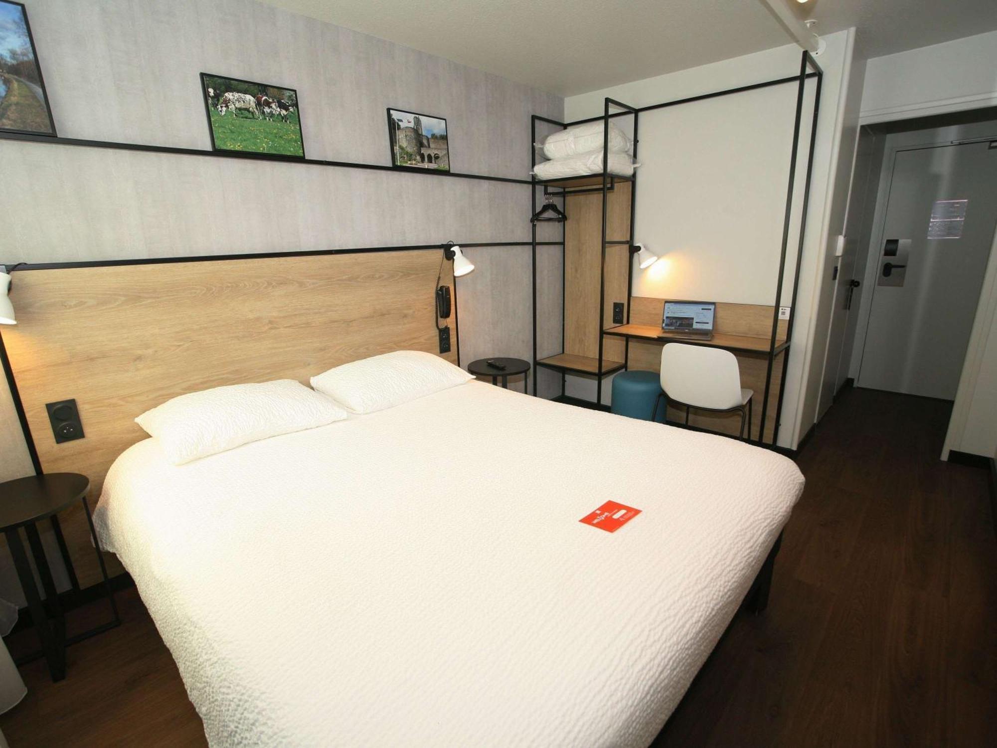 ไอบิส แซ็งโล ลา เชอวาลรี Hotel ภายนอก รูปภาพ