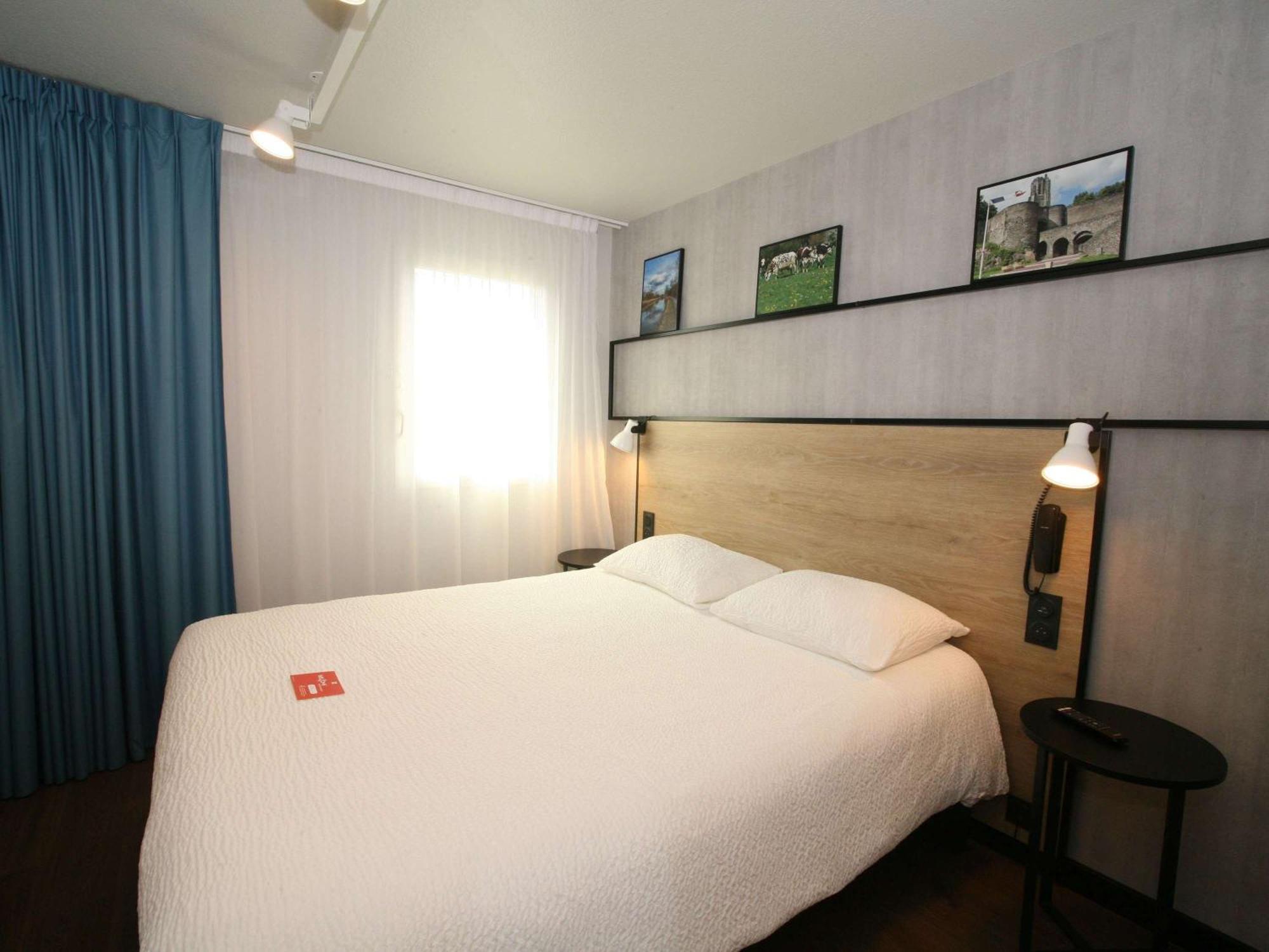 ไอบิส แซ็งโล ลา เชอวาลรี Hotel ภายนอก รูปภาพ